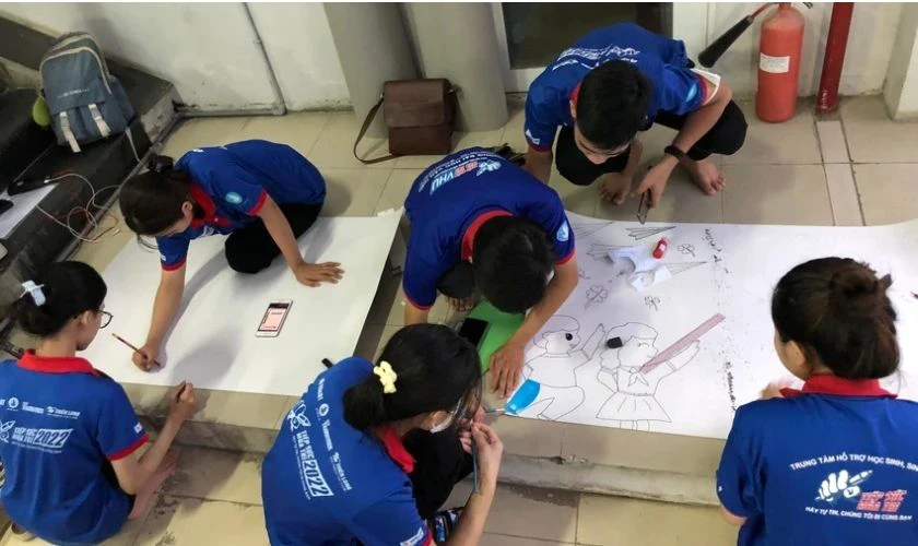 Phác thảo ý tưởng bằng bút chì