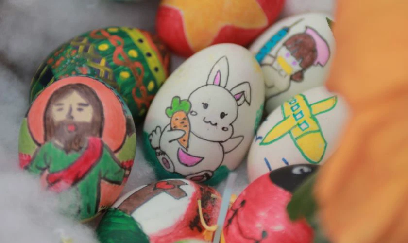 Vẽ Trứng Phục Sinh