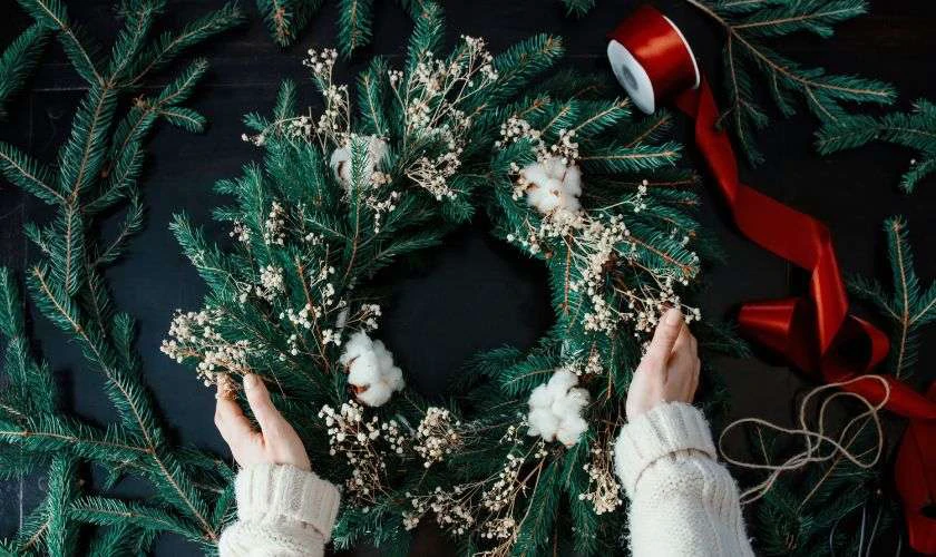 Nguồn gốc vòng nguyệt quế Noel là gì?