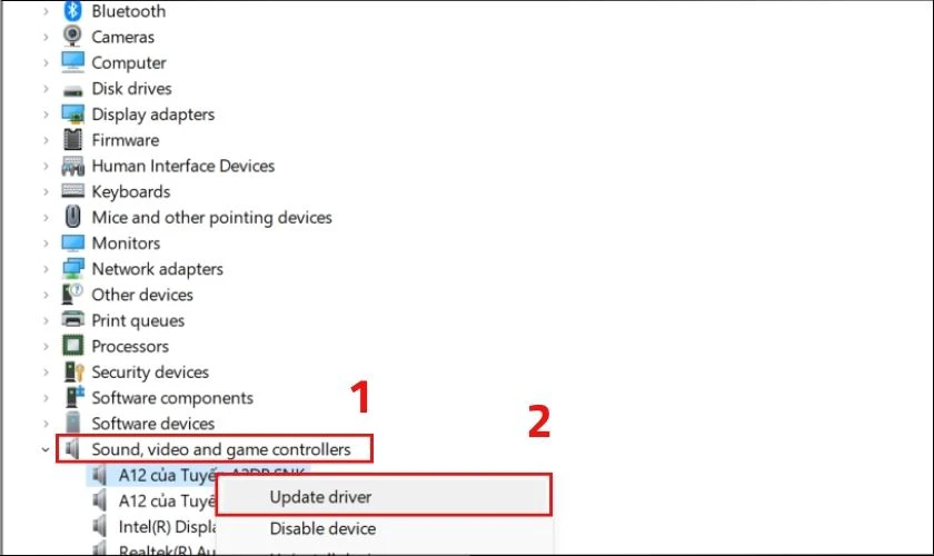 Nhấp chuột phải vào thiết bị đang gặp sự cố, chọn Update driver