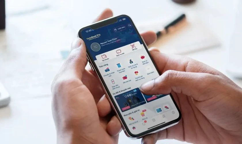 Xem lịch sử giao dịch VietinBank trên điện thoại có tốn phí không?