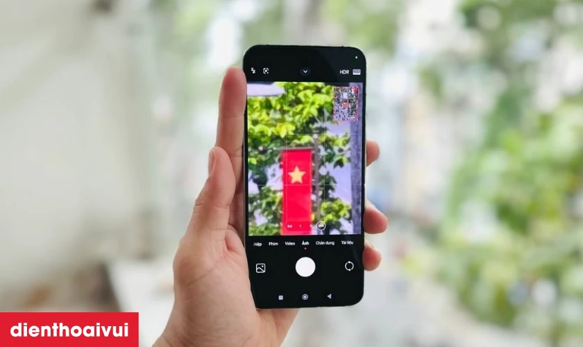 Camera Leica chuyên nghiệp