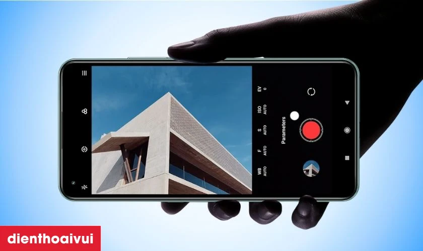 Bắt trọn mọi khoảnh khắc với camera 64 MP