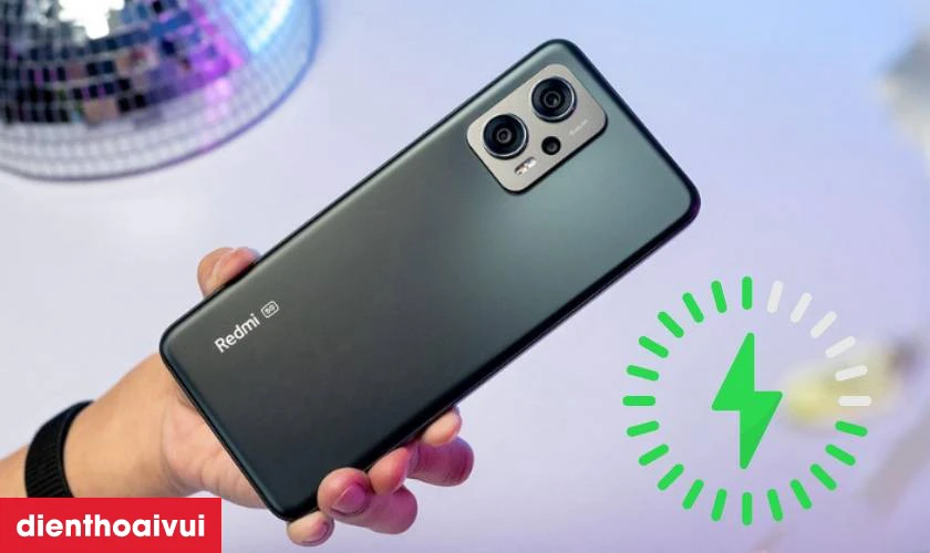 Trang bị pin 5000mAh & sạc nhanh 120W