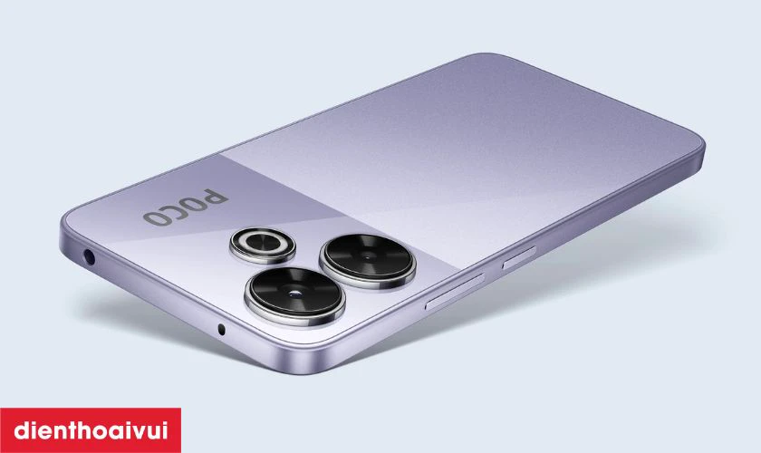 Thiết kế mặt lưng k&iacute;nh cao cấp Xiaomi POCO M6 8GB 256GB - Cũ đẹp