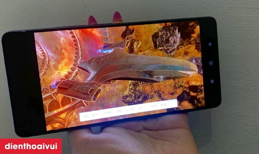 Hiệu năng v&agrave; bộ nhớ đa nhiệm tốt