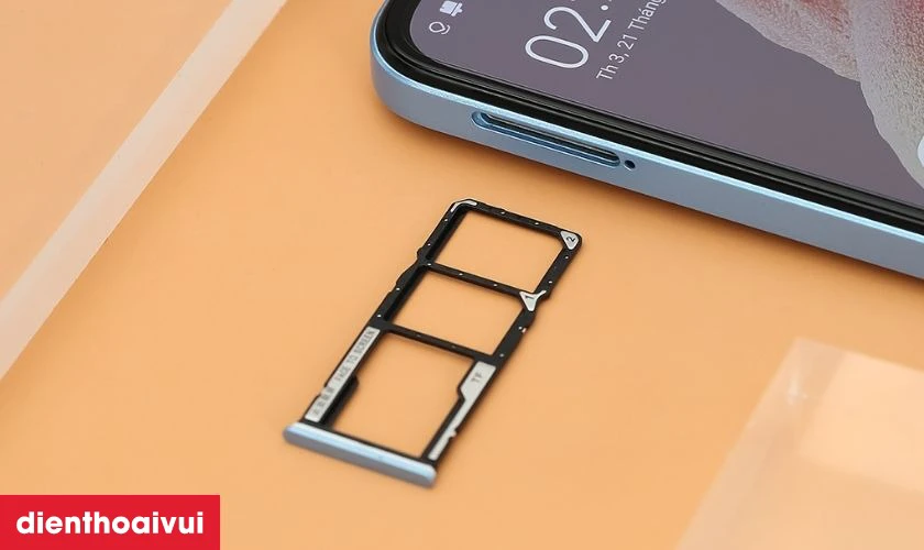 Hỗ trợ 2 SIM tiện lợi