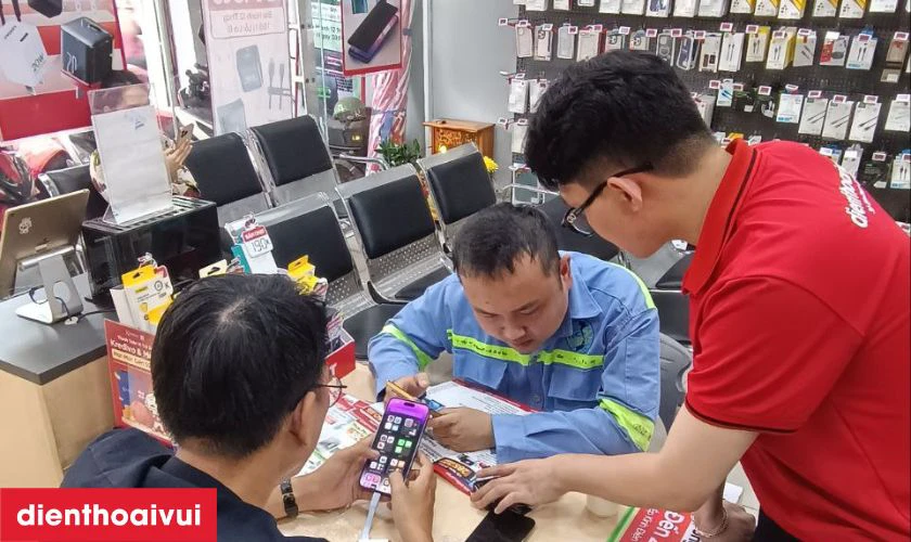 Mua Xiaomi Redmi 12 8GB 128GB - Cũ xước cấn tại Điện Thoại Vui