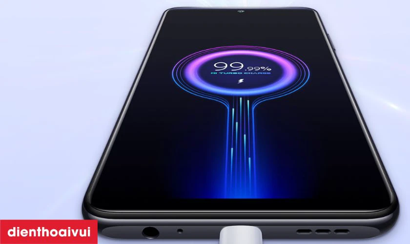 Pin 5000 mAh dùng cả ngày, hỗ trợ sạc nhanh 18W