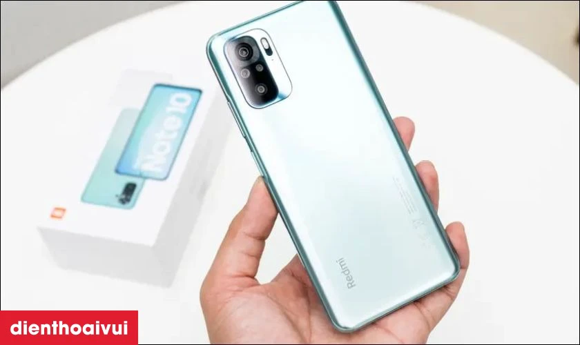 Hệ thống loa k&eacute;p stereo chất lượng cao