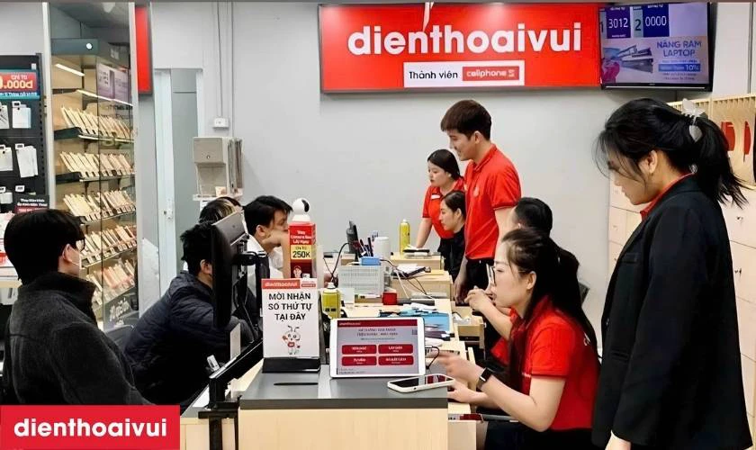 V&igrave; sao n&ecirc;n chọn mua Xiaomi Redmi Note 11 6GB 128GB - Cũ xước cấn tại Điện Thoại Vui