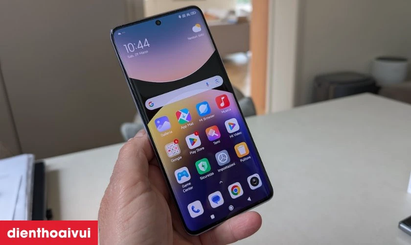 Màn hình AMOLED 6.67 inch sắc nét