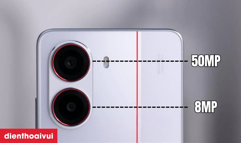 Camera sau 50MP + 8MP chuy&ecirc;n nghiệp