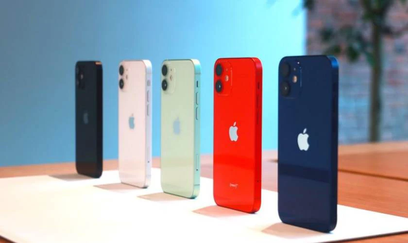 Ưu điểm của màn hình iPhone 12 Mini