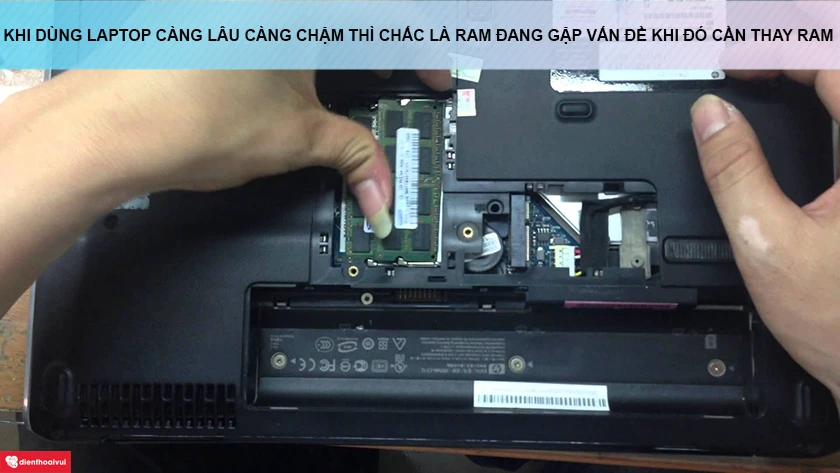 Thay RAM laptop Corsair DDR3L 4GB Bus 1600 để cải thiện tốc độ load của máy