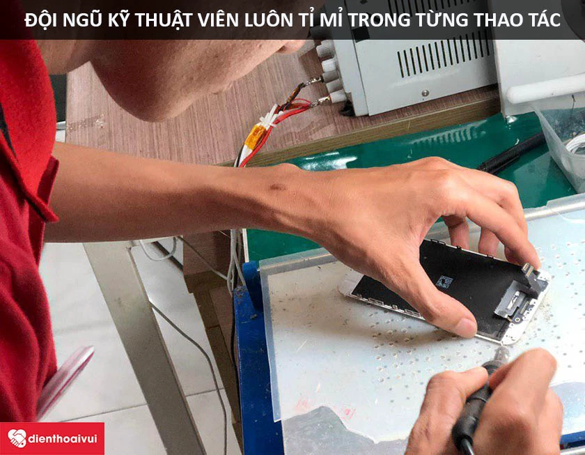 đội ngũ kỹ thuật viên được đào tạo bài bản và tinh thần hết lòng vì khách hàng