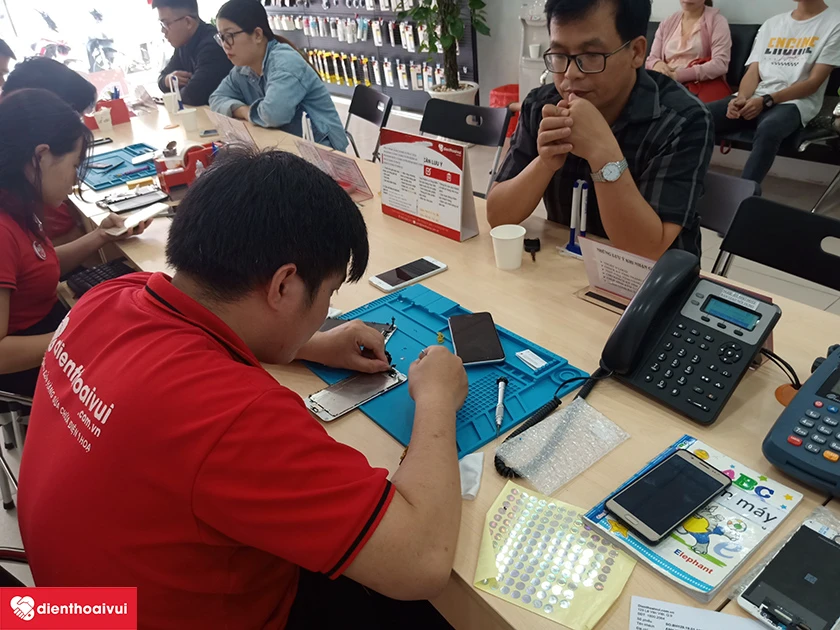 thay màn hình điện thoại Asus Zenfone 2 Go tại cơ sở uy tín