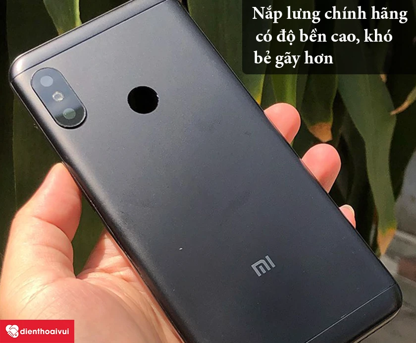 Nắp lưng chính hãng có độ bền cao
