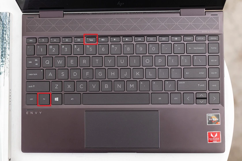 Hướng dẫn cách bật,tắt đèn bàn phím laptop hp nhanh chóng