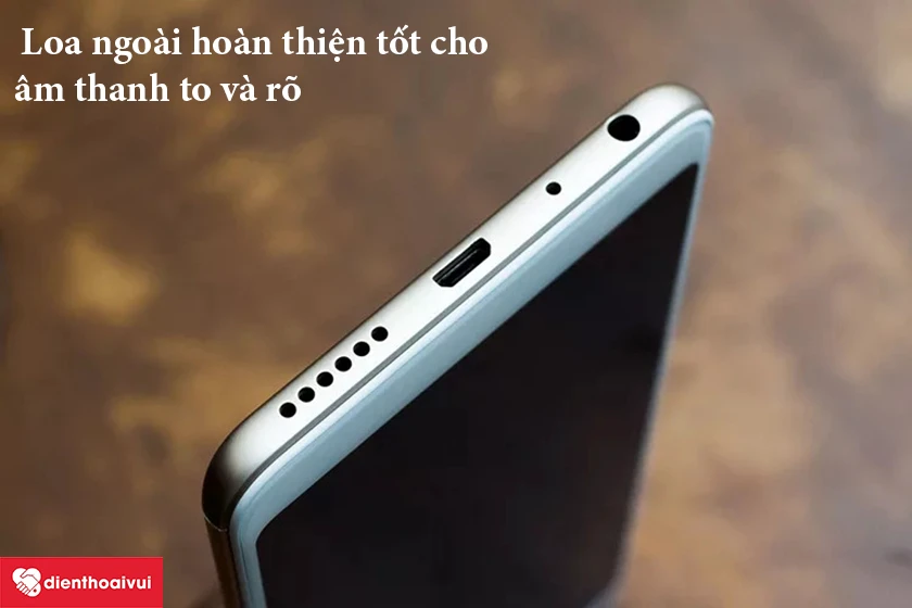 Xiaomi Redmi Note 5 – Loa ngoài hoàn thiện tốt cho âm thanh to và rõ
