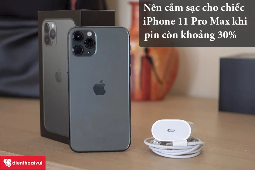 sac-pin-iphone-11-pro-max-nhu-the-nao-cho-dung