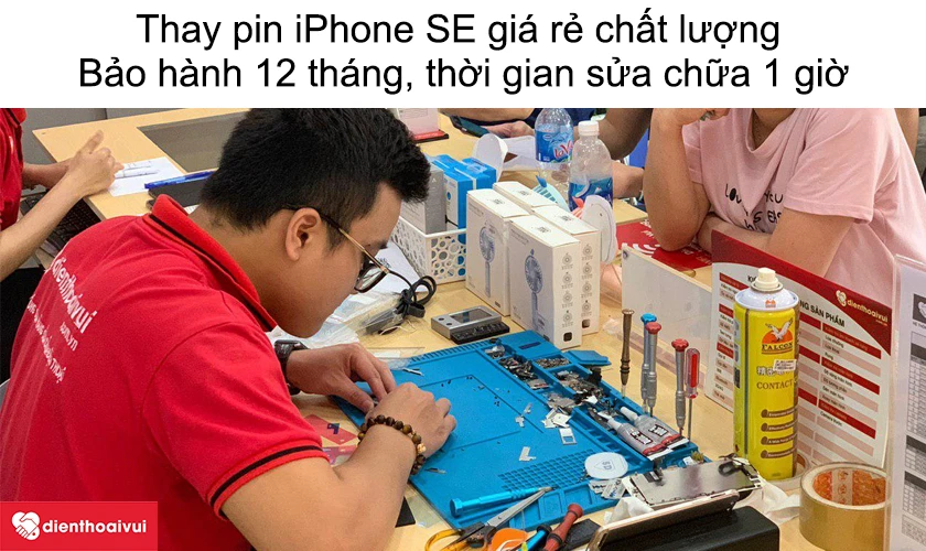 Dịch vụ thay pin iPhone SE giá rẻ chất lượng tại Điện Thoại Vui