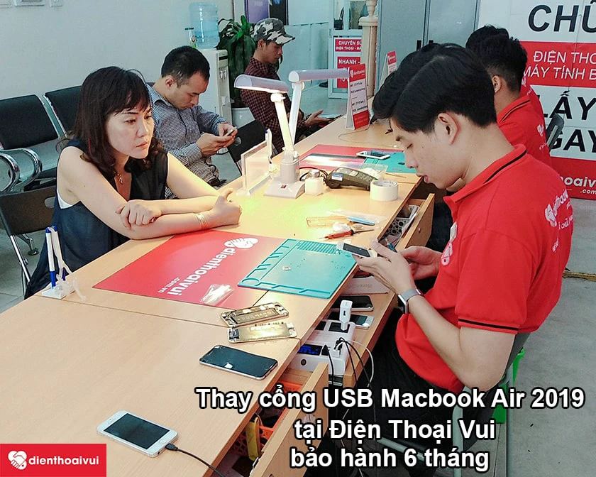 Dịch vụ thay cổng USB Macbook Air 2019 chất lượng, uy tín tại Điện Thoại Vui