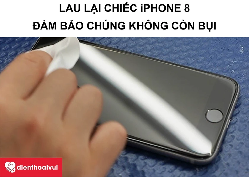 Hướng dẫn cách vệ sinh điện thoại iPhone 8 khỏi bị bụi bẩn và hư hỏng mic