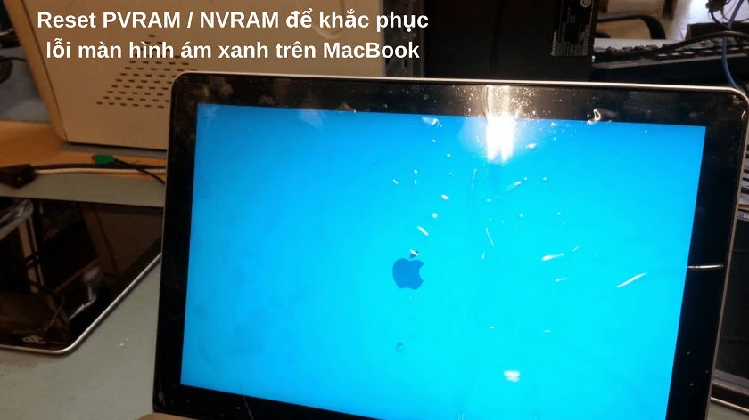 Lỗi màn hình MacBook bị ố vàng hoặc ám xanh