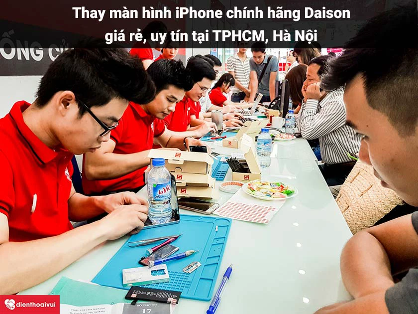 Dịch vụ thay màn hình iPhone 13 mini chính hãng Daison giá rẻ, uy tín tại TPHCM, Hà Nội           