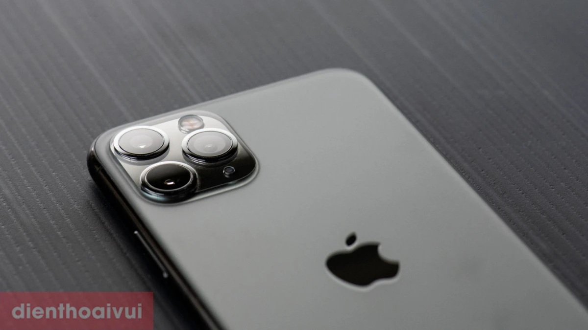 Trên iPhone 15 Pro Max, cách kích hoạt chức năng tắt nguồn nhanh sẽ được thay đổi