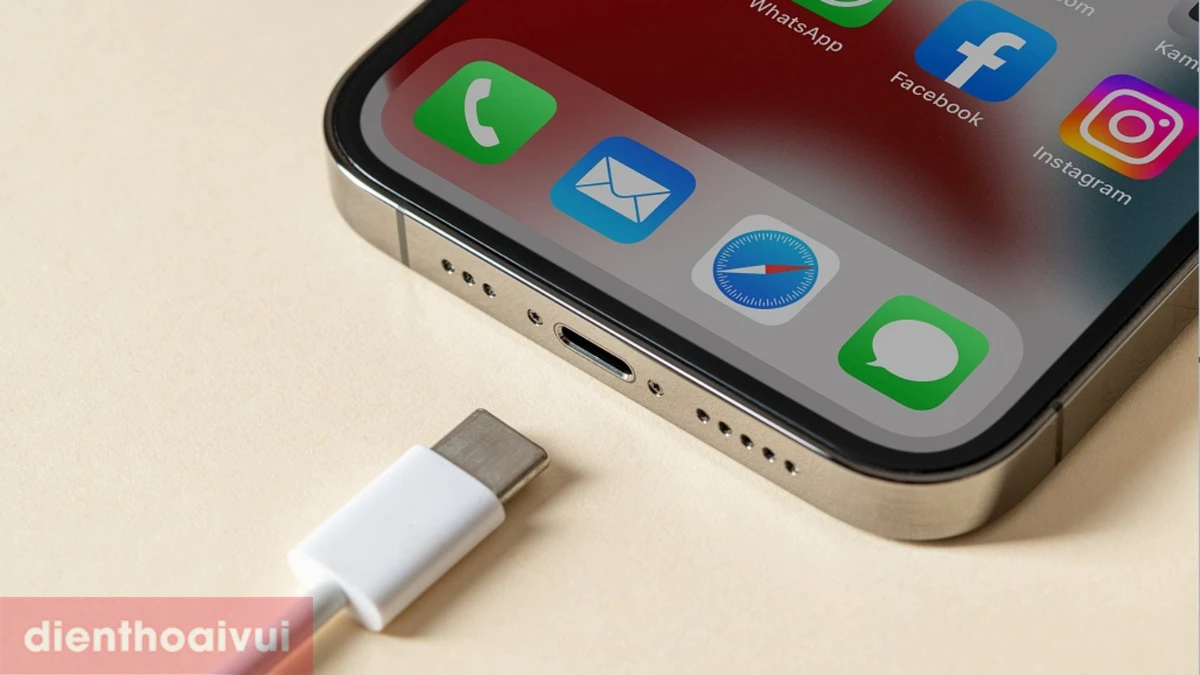 iPhone 15 Pro Max sẽ chuyển sang sử dụng cổng sạc USB-C