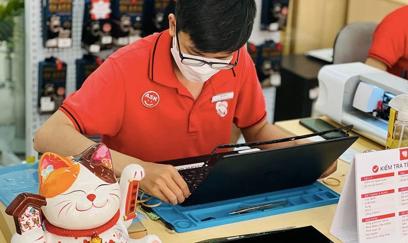 Địa chỉ thay pin laptop uy t&iacute;n, chất lượng Điện Thoại Vui
