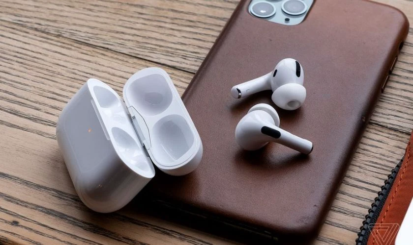 Lợi &iacute;ch của việc vệ sinh tai nghe đ&uacute;ng c&aacute;ch, thường xuy&ecirc;n