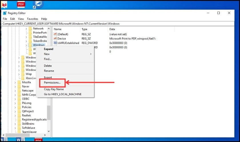 Bạn hãy click chuột phải vào khóa Windows
