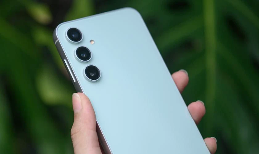 15 triệu mua Samsung dòng nào chất lượng cao