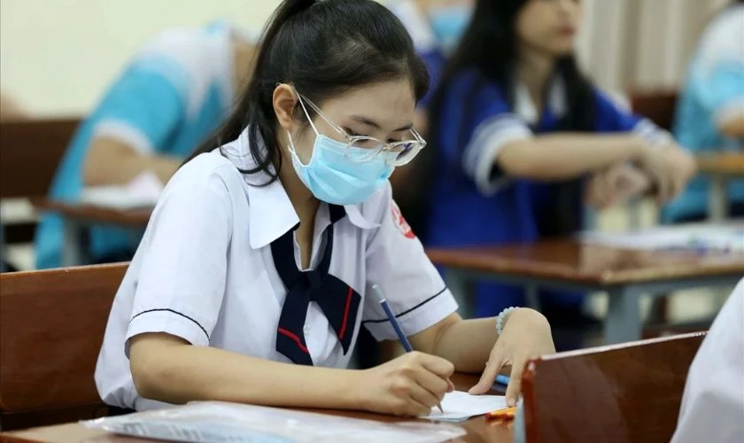 2 điểm có đậu tốt nghiệp không?