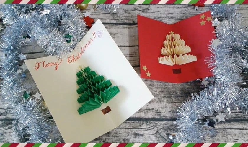 Tặng thiệp v&agrave; qu&agrave; cho nhau v&agrave;o Noel&nbsp;