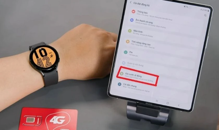 C&aacute;ch lắp sim đồng hồ th&ocirc;ng minh Samsung bằng eSIM