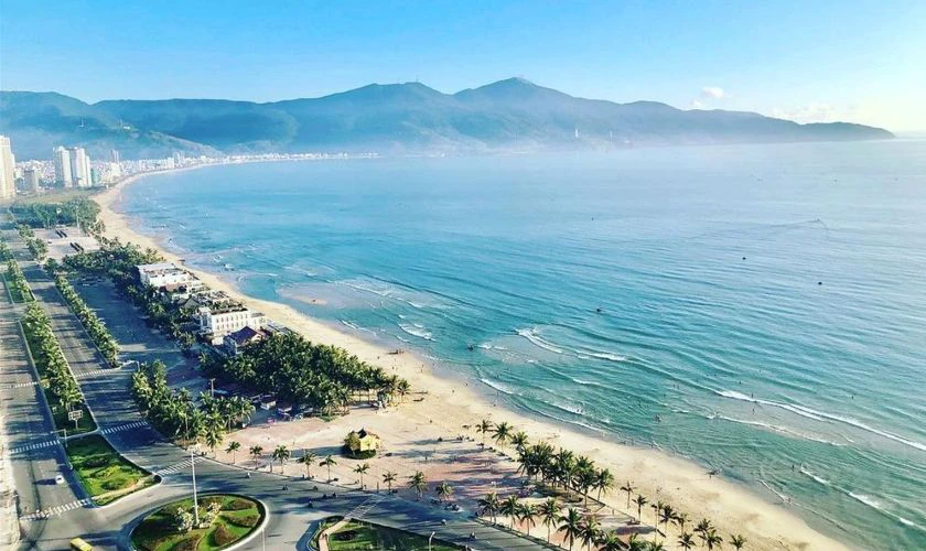 30/4 nên đi du lịch ở đâu gần Đà Nẵng - Bãi biển Mỹ Khê