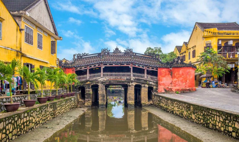 30/4 nên đi du lịch ở đâu gần Đà Nẵng - Hội An