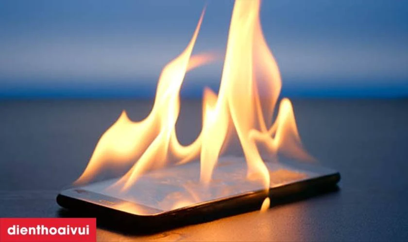 Điện thoại dễ bị nóng máy