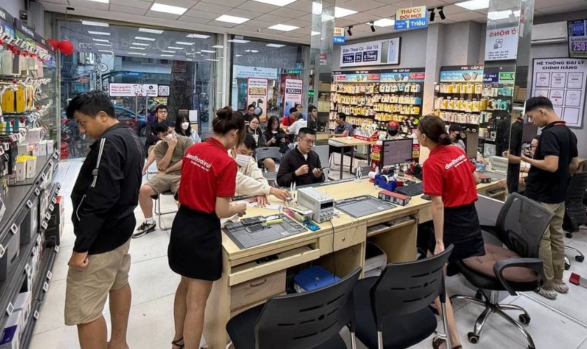 Điện thoại từ 5 đến 7 triệu nên mua điện thoại ở đâu uy tín?