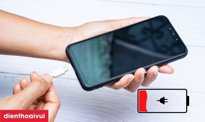 Hiểu r&otilde; t&igrave;nh trạng hư hỏng của pin Samsung