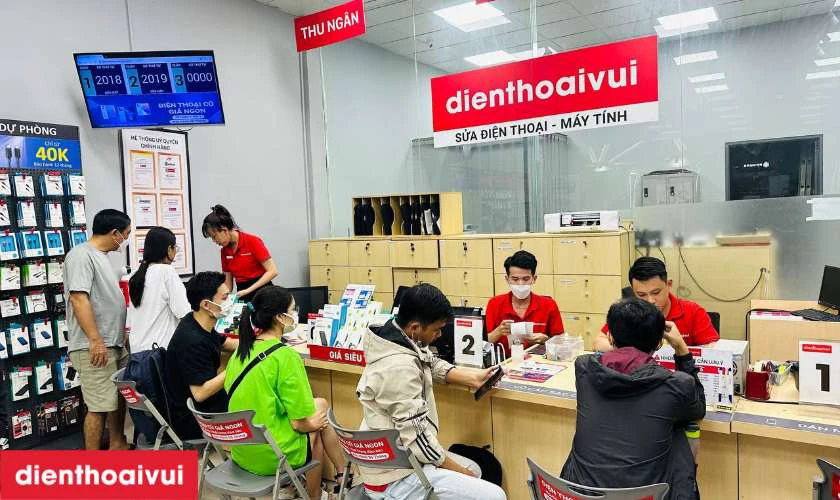 Dịch vụ thay vỏ laptop Dell gi&aacute; rẻ, uy t&iacute;n tại Điện Thoại Vui