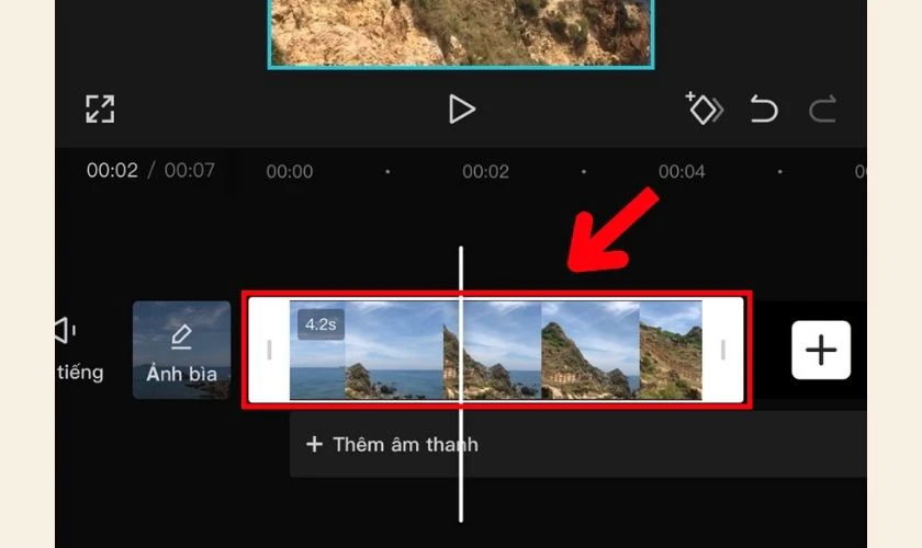 Cách xác định đoạn video cần cắt trên Capcut của iPhone