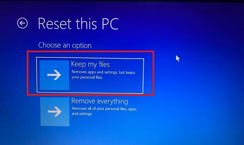 Tiếp tục chọn Keep this file 