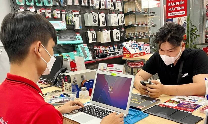 Sửa m&aacute;y t&iacute;nh tại Điện Thoại Vui