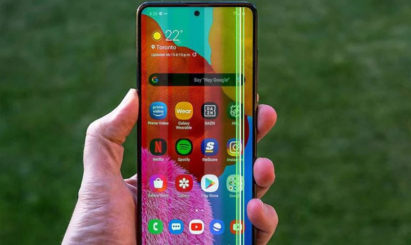 Khi n&agrave;o cần &eacute;p cổ c&aacute;p cho điện thoại?