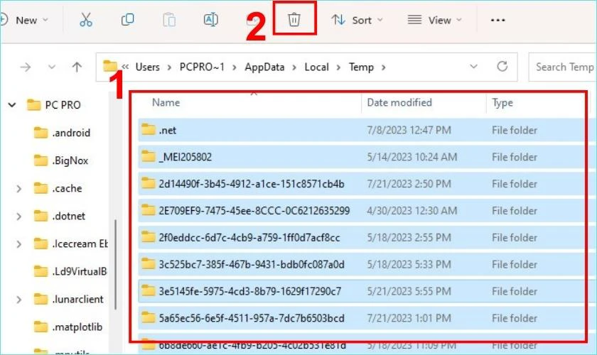 Nhấn chọn c&aacute;c tệp cần x&oacute;a